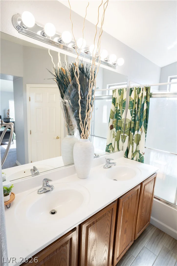 6251 Copper Light, North Las Vegas, NV 89081