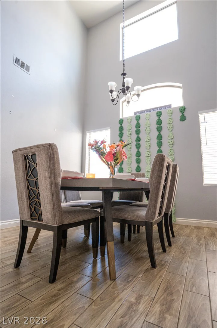 6251 Copper Light, North Las Vegas, NV 89081