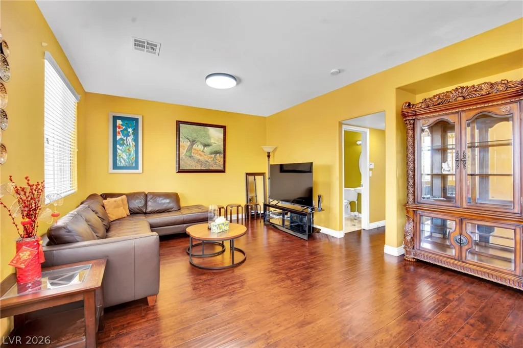 9677 Casper Peak, Las Vegas, NV 89117