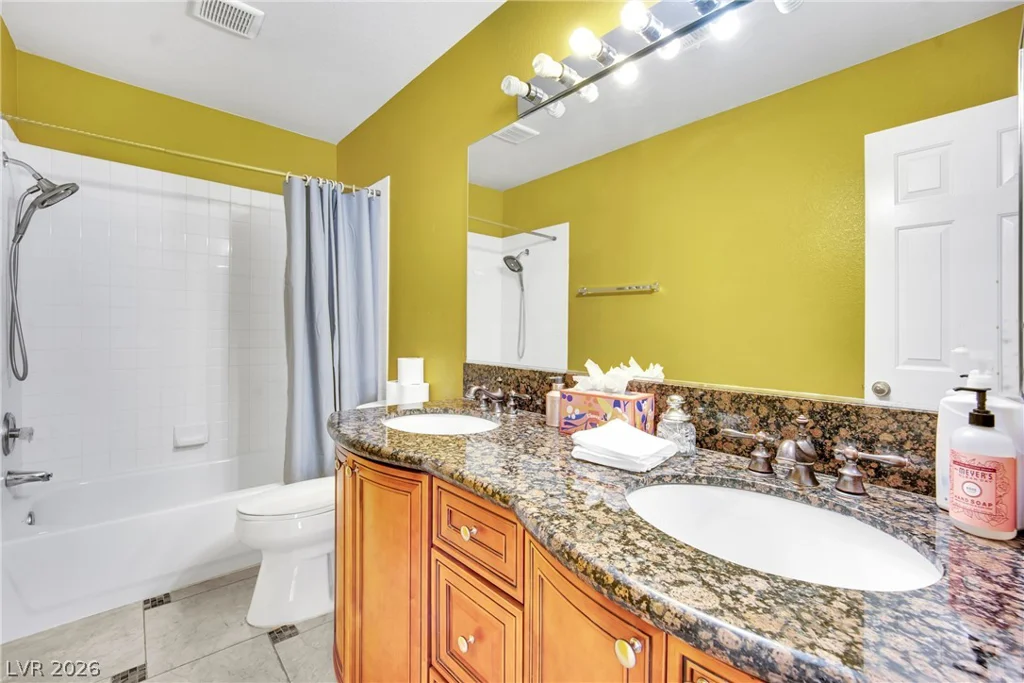 9677 Casper Peak, Las Vegas, NV 89117