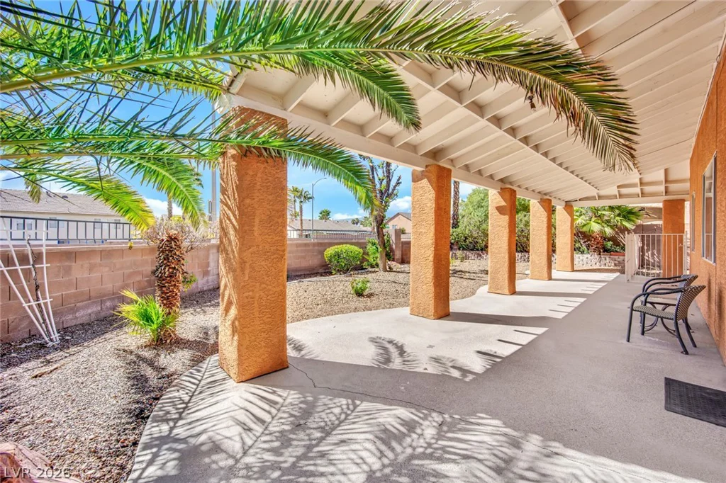 9677 Casper Peak, Las Vegas, NV 89117