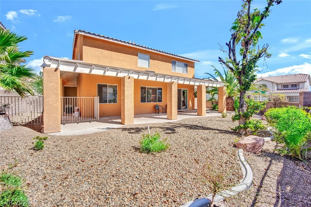 9677 Casper Peak, Las Vegas, NV 89117