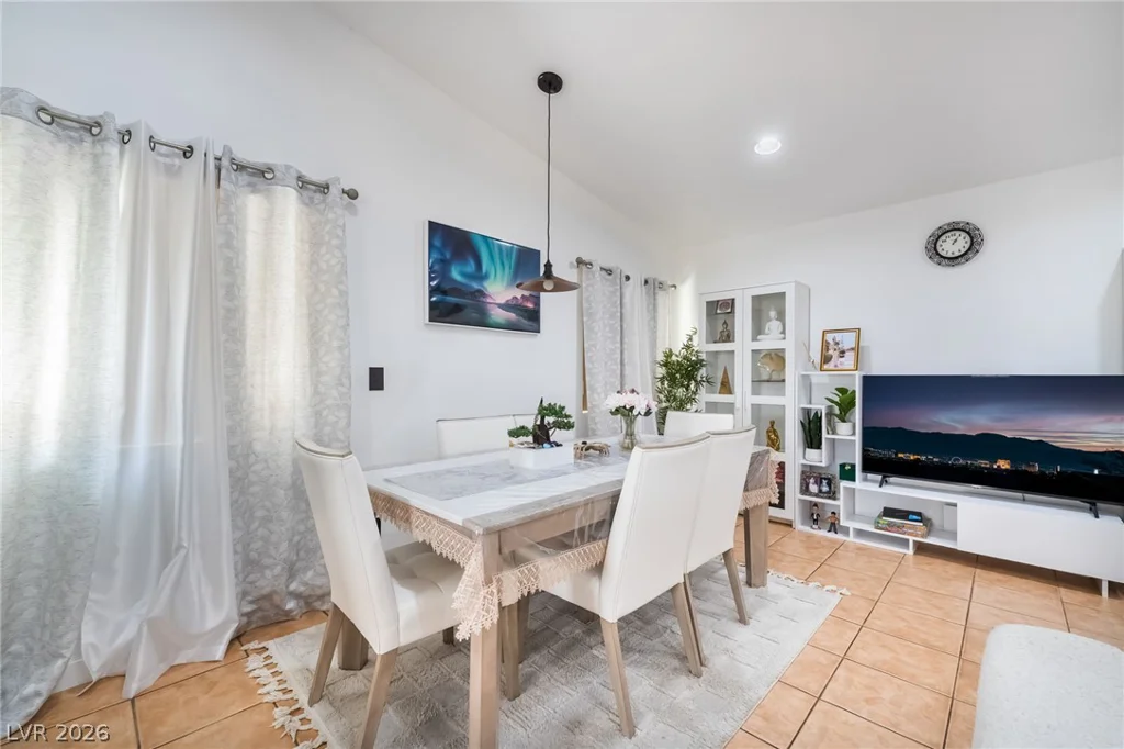 5034 Rappahanock, Las Vegas, NV 89122
