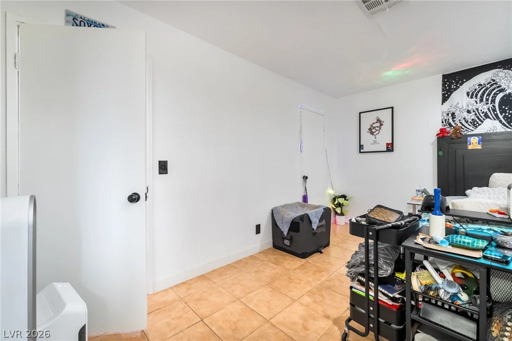 5034 Rappahanock, Las Vegas, NV 89122