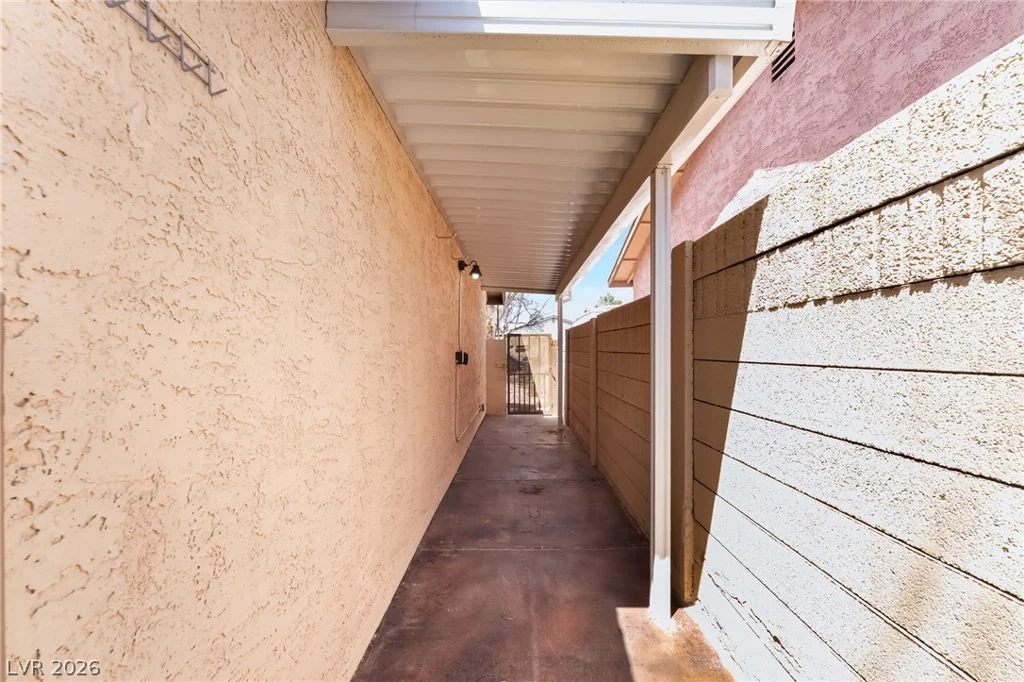 5034 Rappahanock, Las Vegas, NV 89122