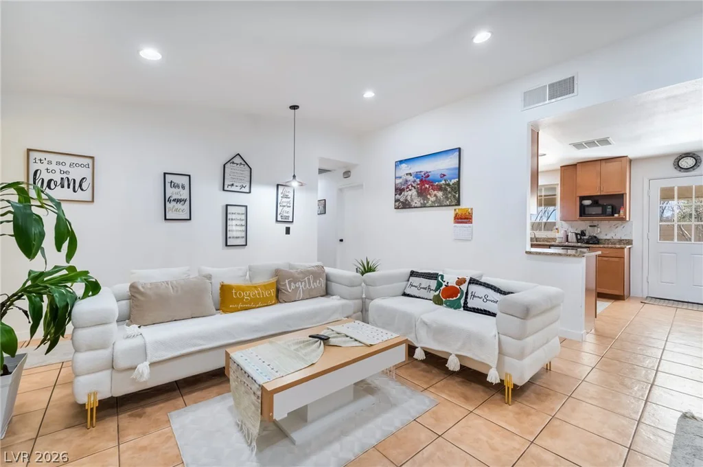 5034 Rappahanock, Las Vegas, NV 89122