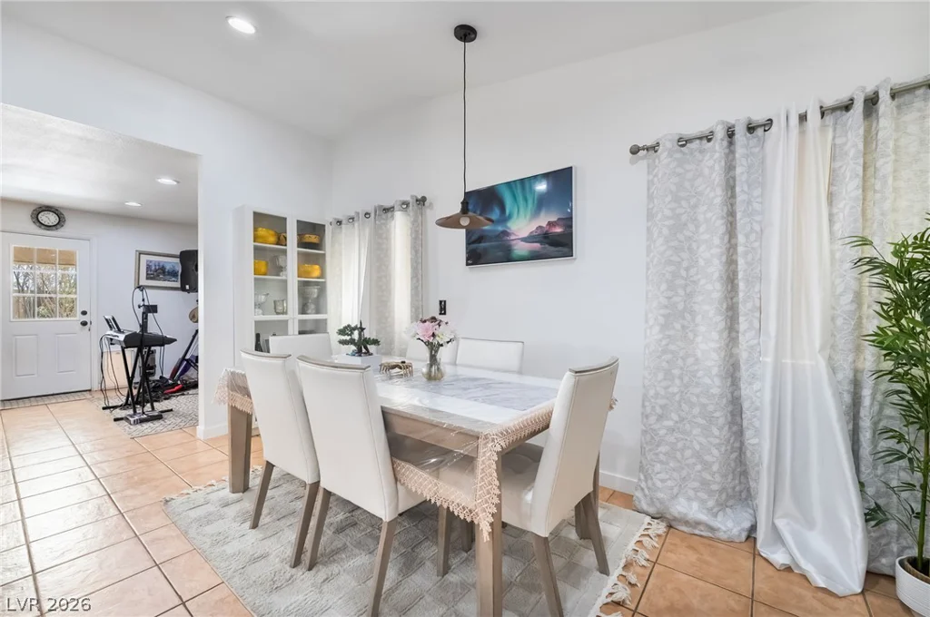 5034 Rappahanock, Las Vegas, NV 89122
