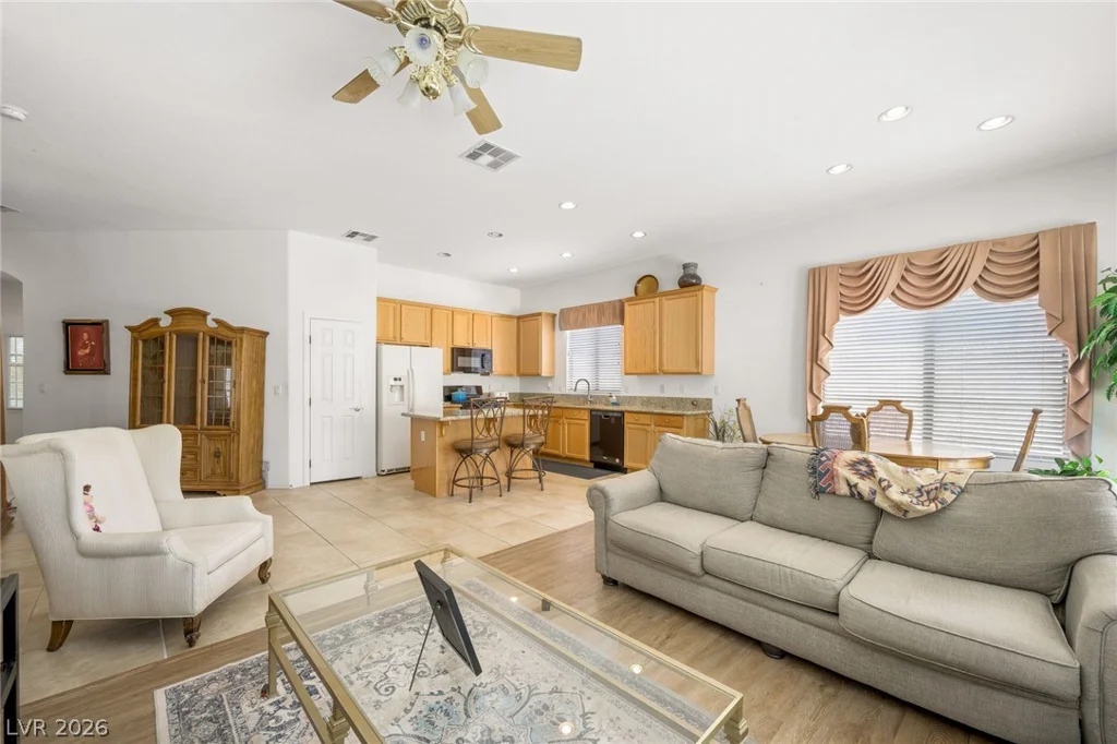10860 Scamadella, Las Vegas, NV 89141