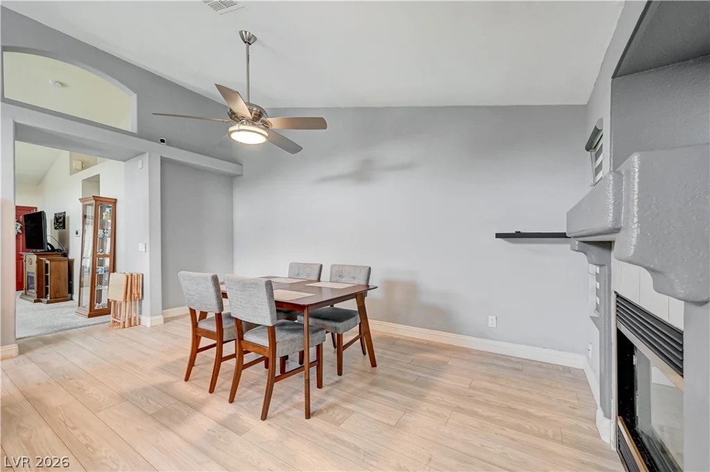 1717 Royal Canyon, Las Vegas, NV 89128