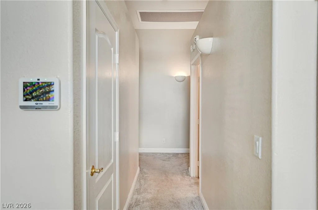 1717 Royal Canyon, Las Vegas, NV 89128