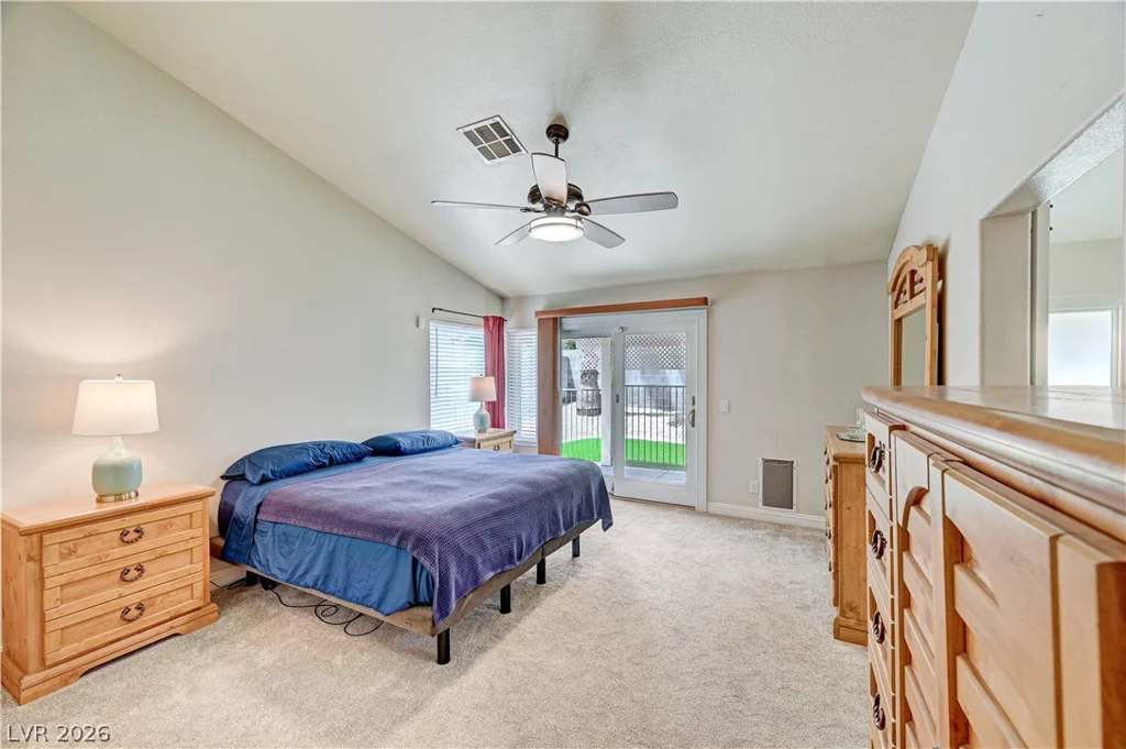 1717 Royal Canyon, Las Vegas, NV 89128