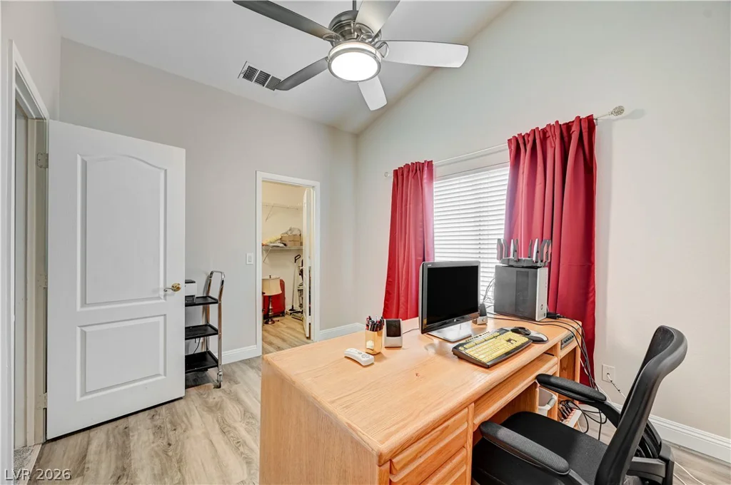 1717 Royal Canyon, Las Vegas, NV 89128