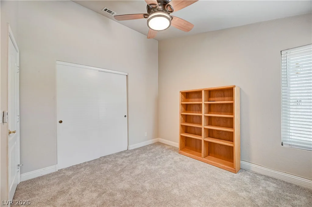 1717 Royal Canyon, Las Vegas, NV 89128