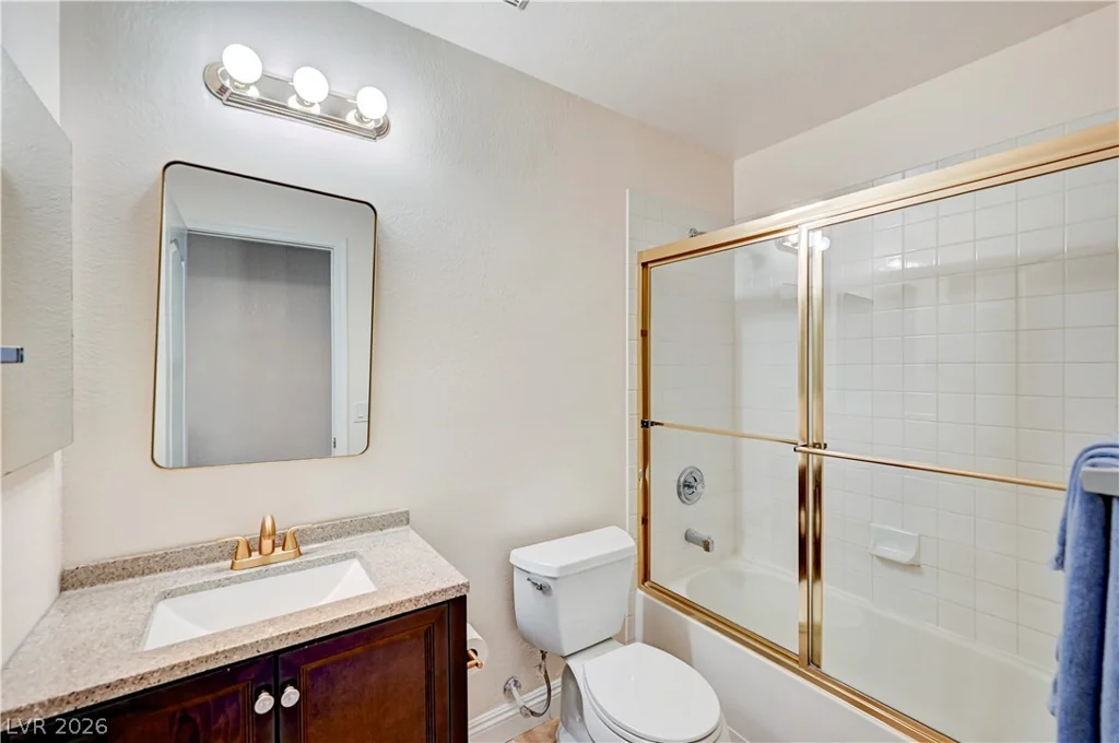 1717 Royal Canyon, Las Vegas, NV 89128