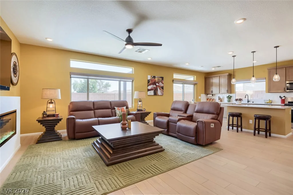 10414 Arbor Ridge, Las Vegas, NV 89141