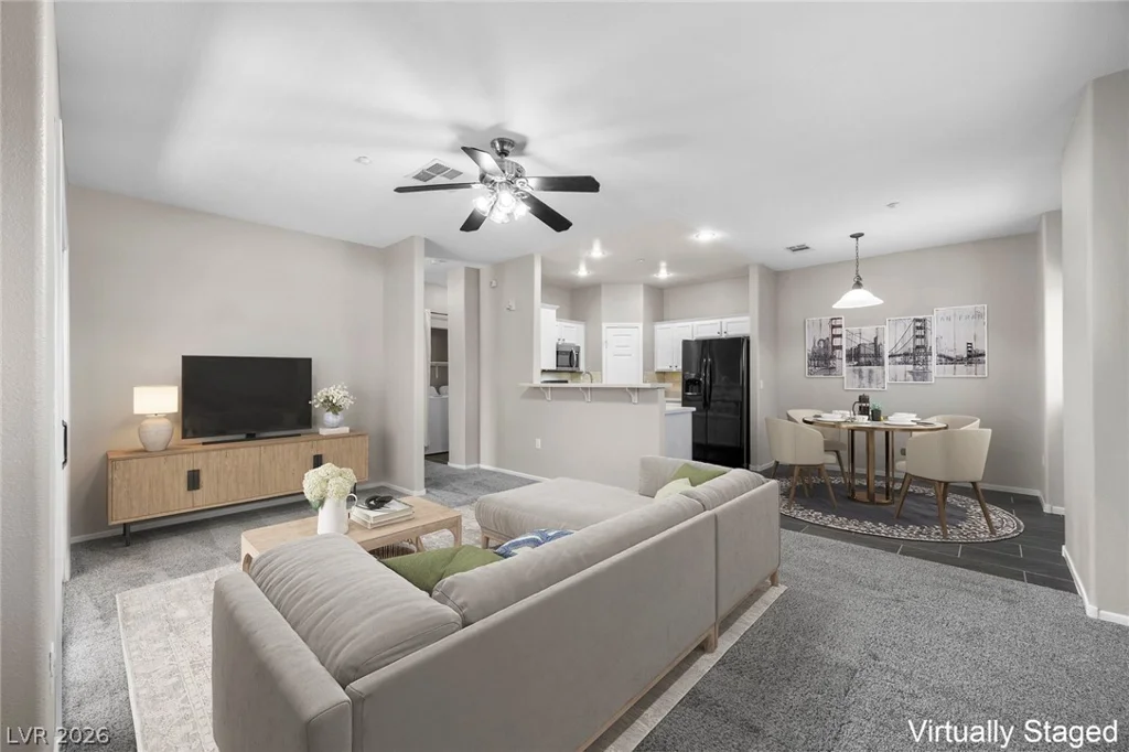 5940 Palmilla, North Las Vegas, NV 89031