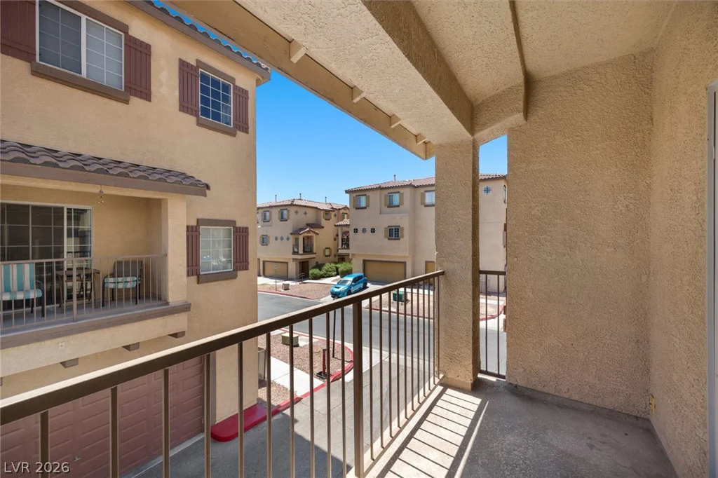 5940 Palmilla, North Las Vegas, NV 89031
