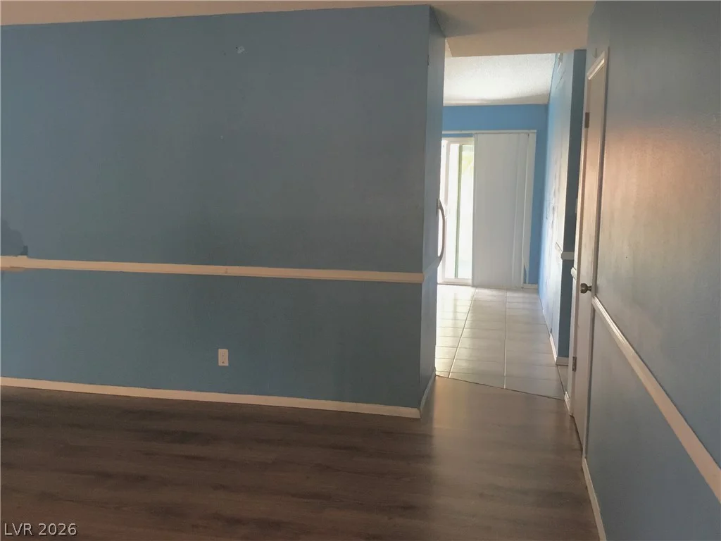 6373 Whippoorwill Way, Las Vegas, NV 89103