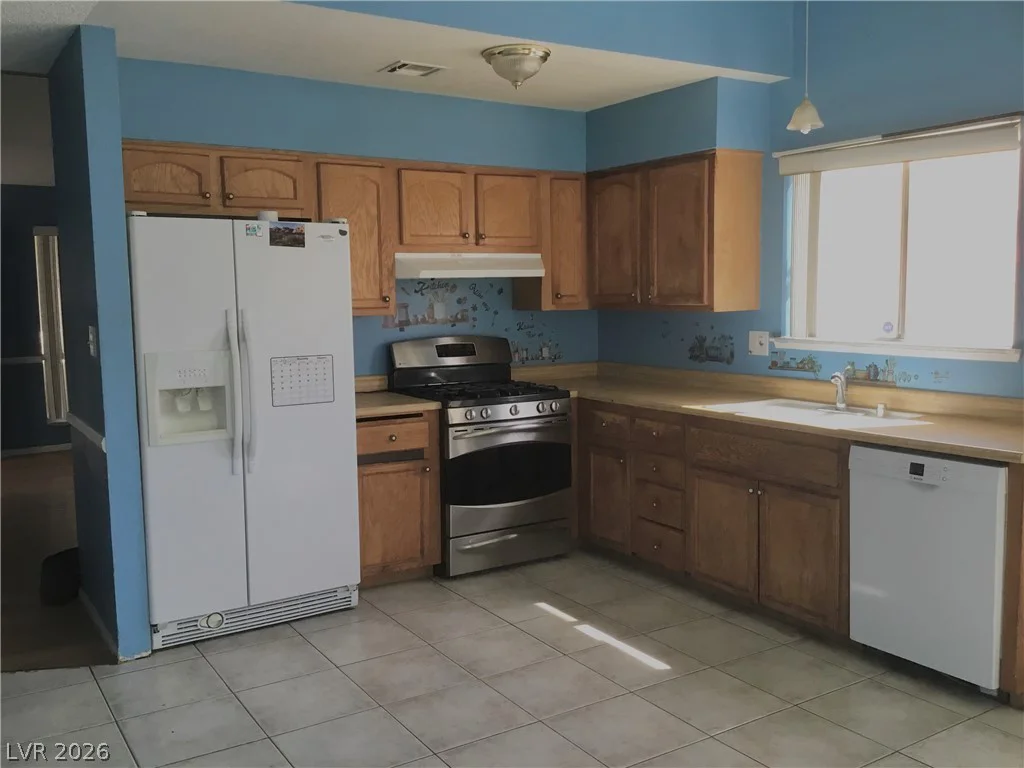 6373 Whippoorwill Way, Las Vegas, NV 89103