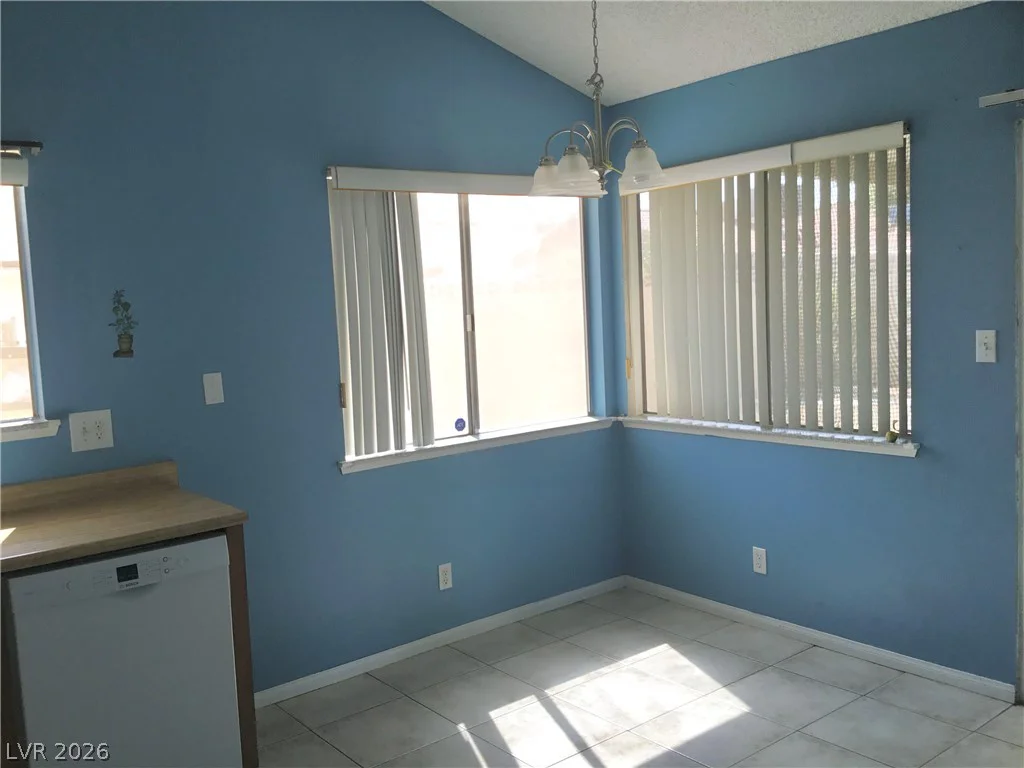 6373 Whippoorwill Way, Las Vegas, NV 89103