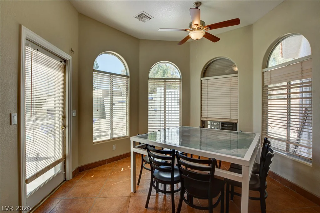 8345 Fairfield, Las Vegas, NV 89123