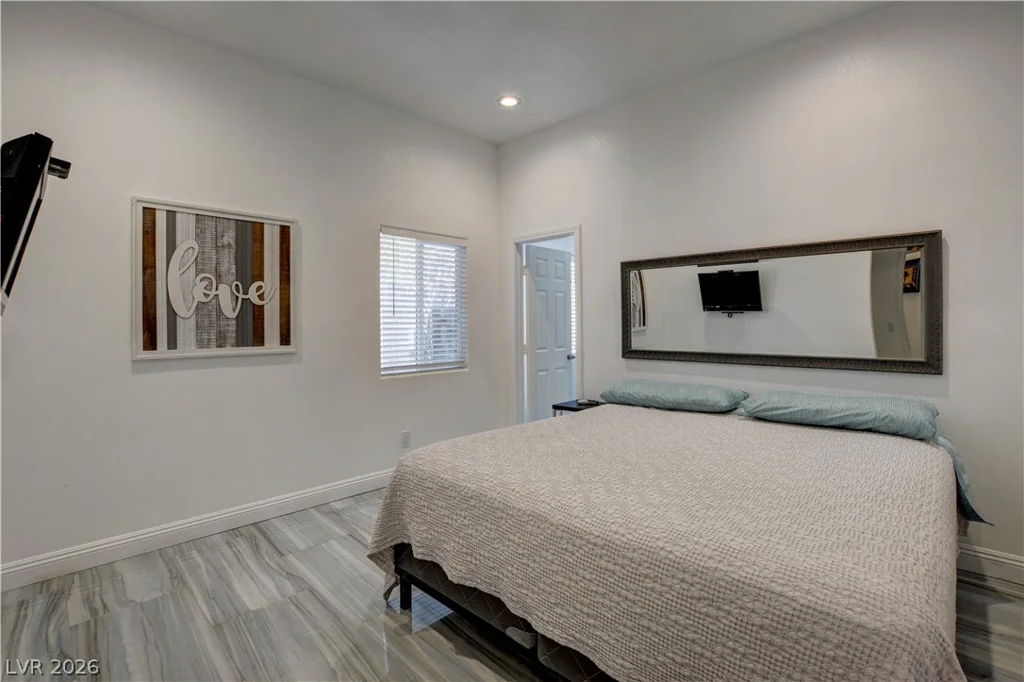 8345 Fairfield, Las Vegas, NV 89123