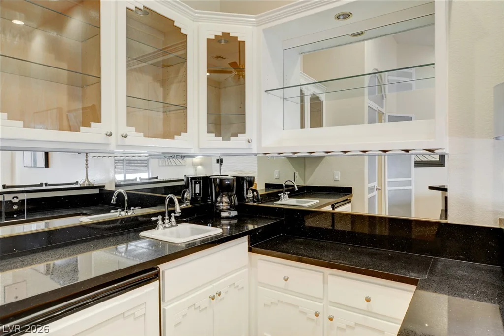 8345 Fairfield, Las Vegas, NV 89123