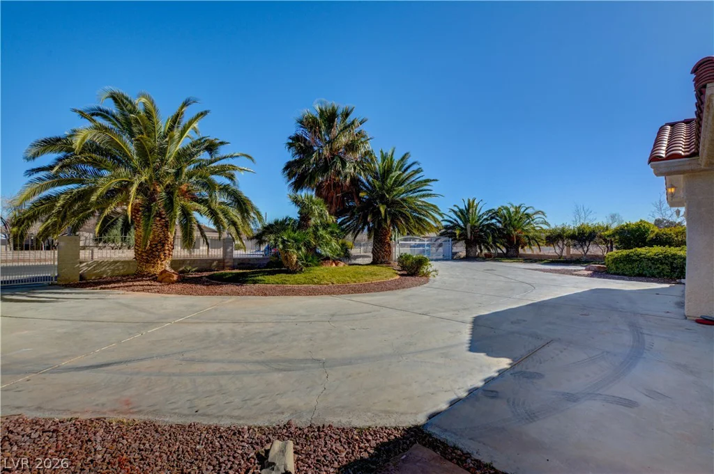 8345 Fairfield, Las Vegas, NV 89123