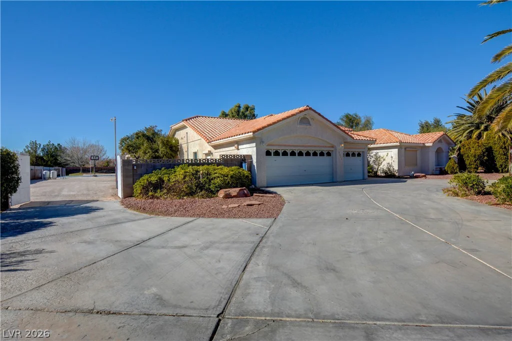 8345 Fairfield, Las Vegas, NV 89123