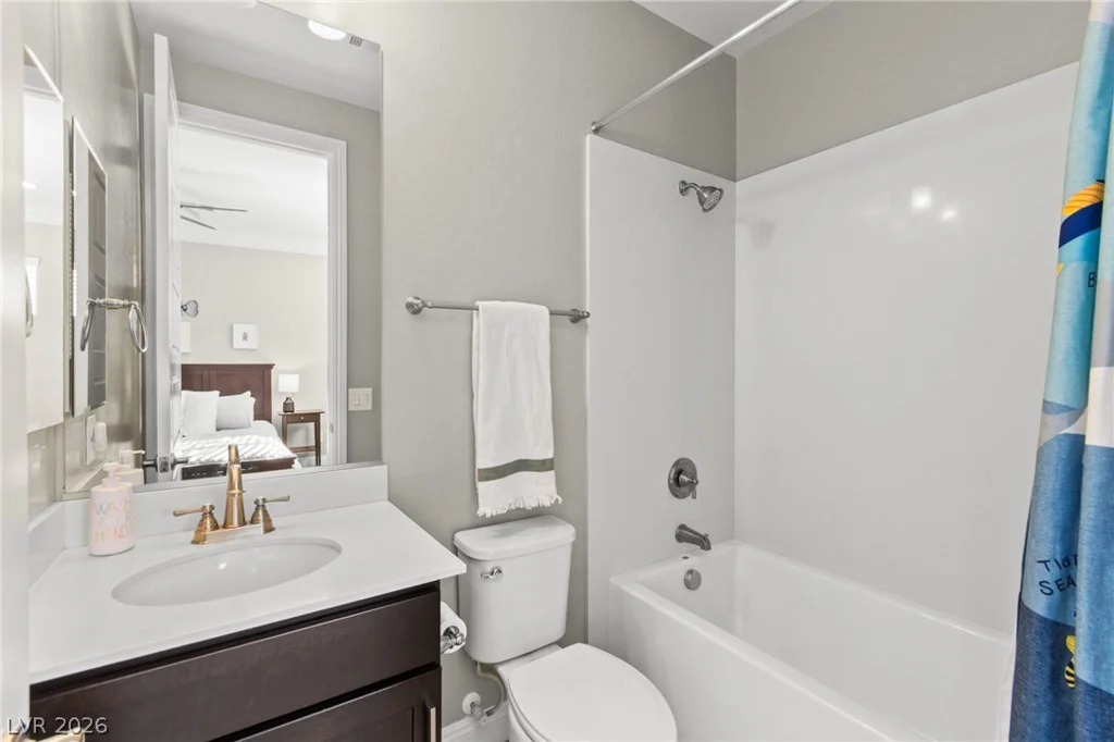10578 Golden Light, Las Vegas, NV 89135