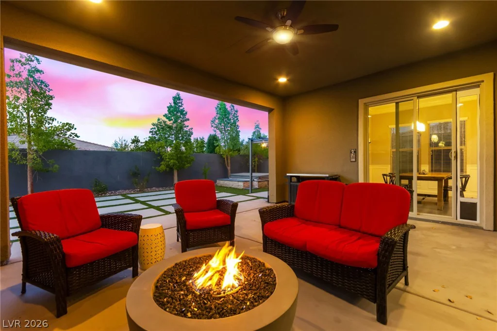 10578 Golden Light, Las Vegas, NV 89135