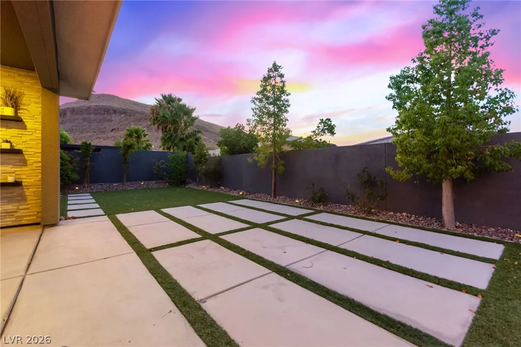 10578 Golden Light, Las Vegas, NV 89135