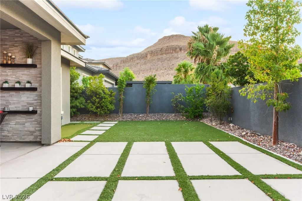 10578 Golden Light, Las Vegas, NV 89135
