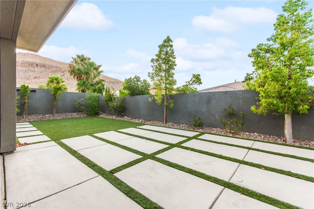 10578 Golden Light, Las Vegas, NV 89135