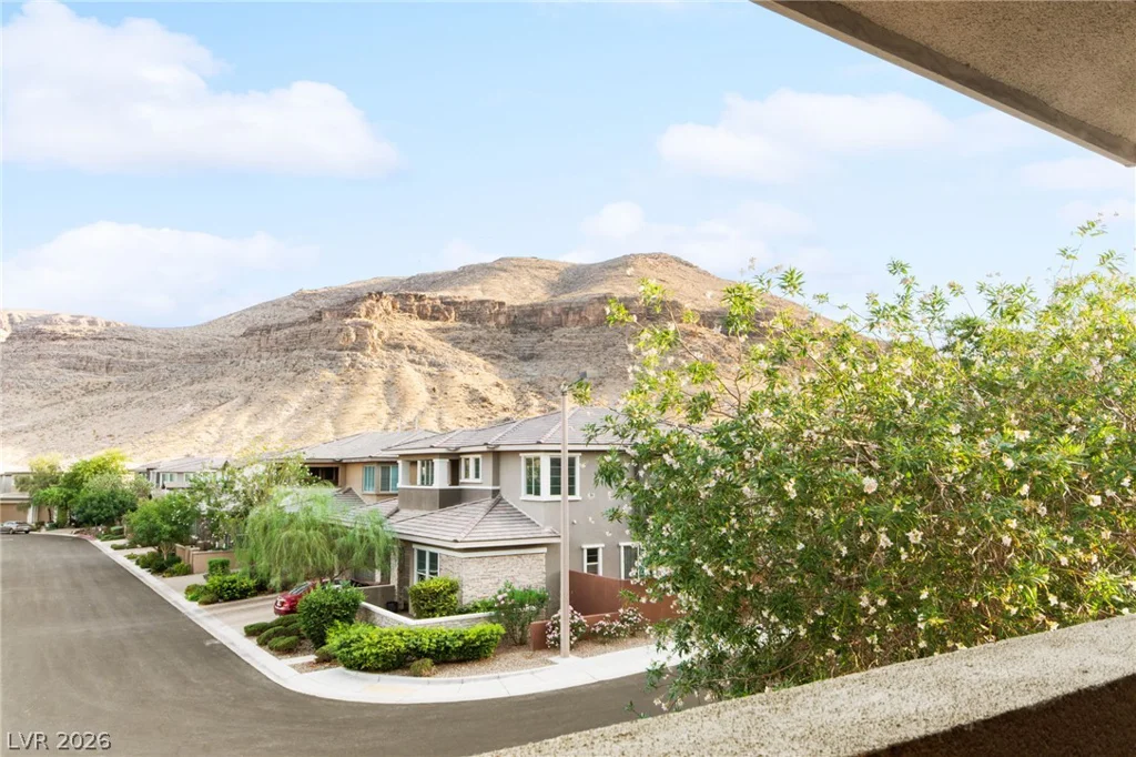 10578 Golden Light, Las Vegas, NV 89135