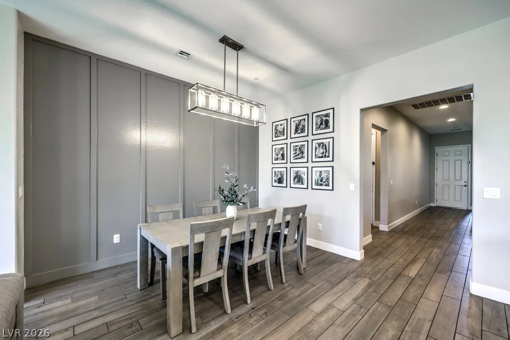 10937 Nicholas Jay, Las Vegas, NV 89166