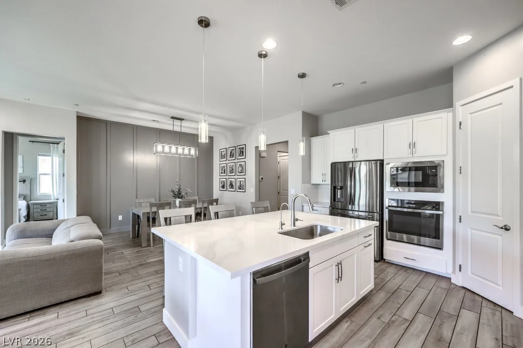 10937 Nicholas Jay, Las Vegas, NV 89166
