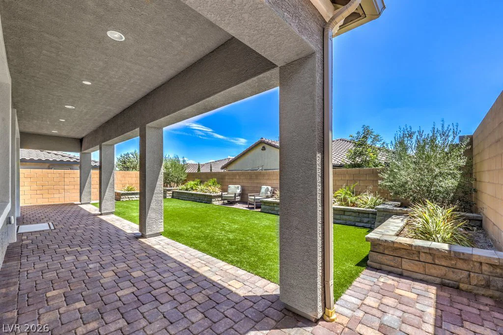 10937 Nicholas Jay, Las Vegas, NV 89166