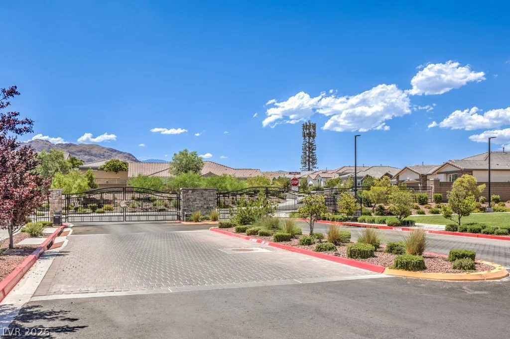 10937 Nicholas Jay, Las Vegas, NV 89166
