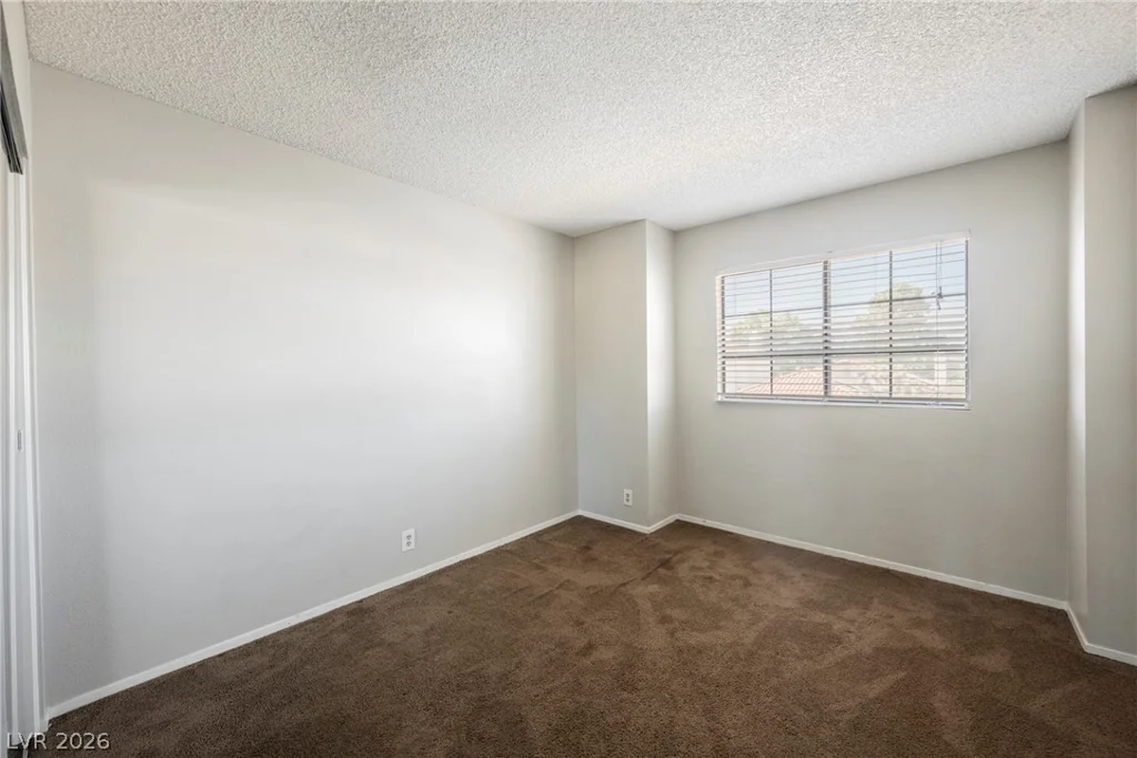 7401 Coffeyville, Las Vegas, NV 89147