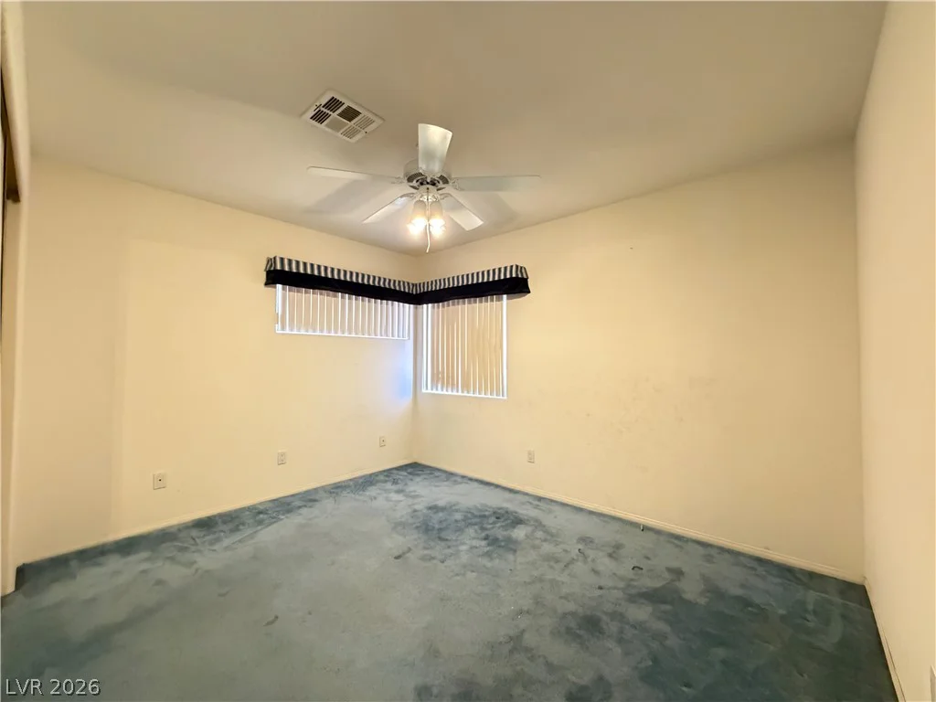 8852 Polo Bay, Las Vegas, NV 89117