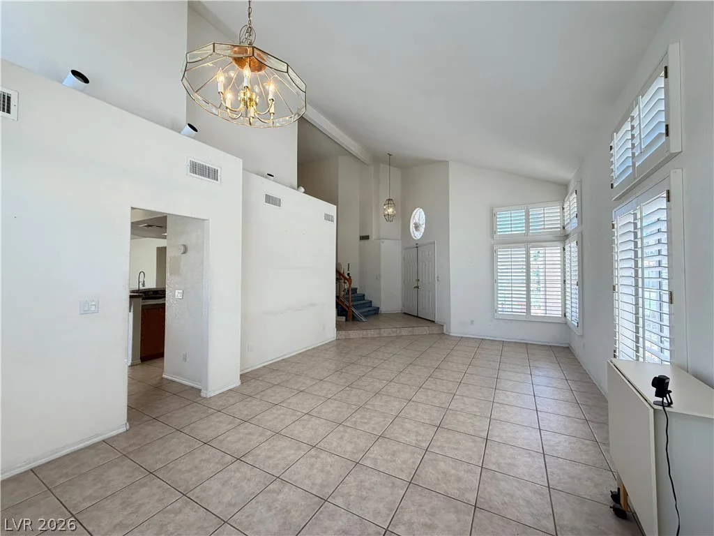 8852 Polo Bay, Las Vegas, NV 89117