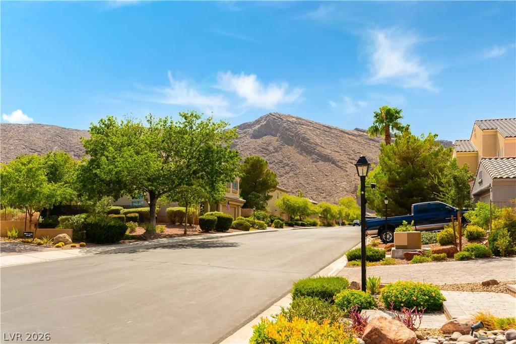 10720 Jubilee Mountain, Las Vegas, NV 89129