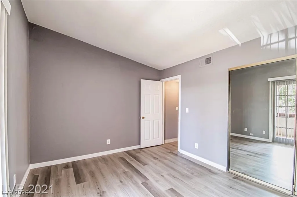 6137 Oakey, Las Vegas, NV 89146