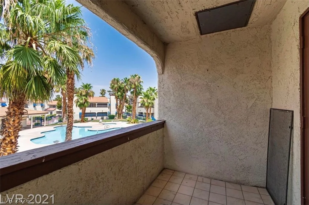 6137 Oakey, Las Vegas, NV 89146