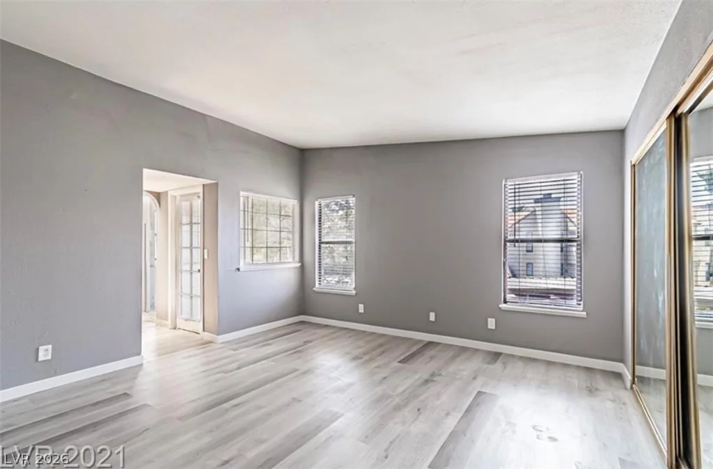 6137 Oakey, Las Vegas, NV 89146