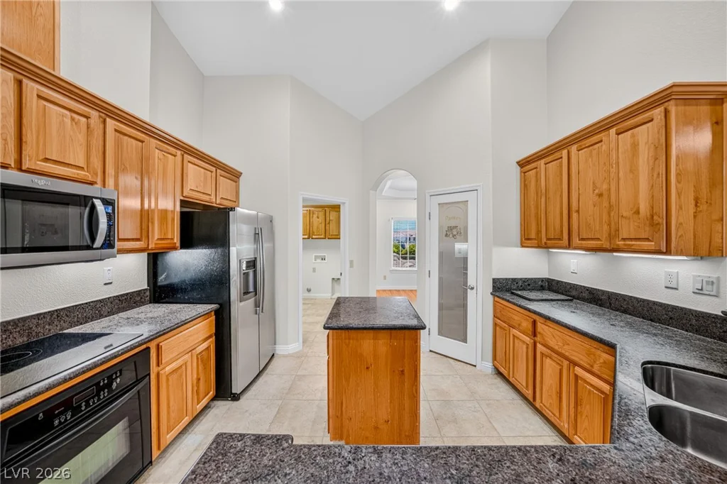 5360 Applewood, Pahrump, NV 89061