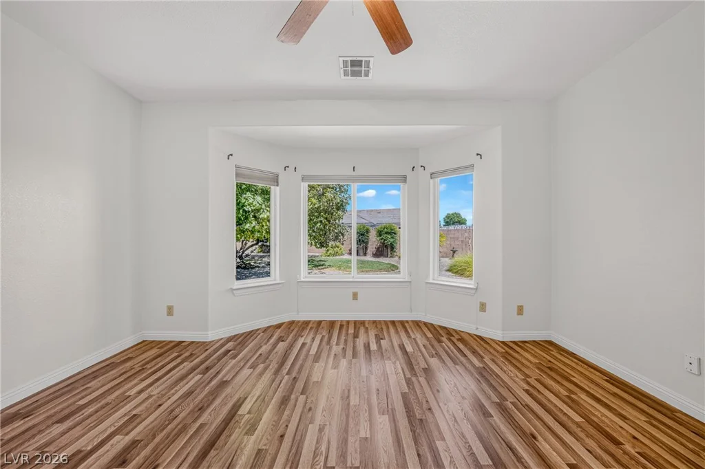 5360 Applewood, Pahrump, NV 89061