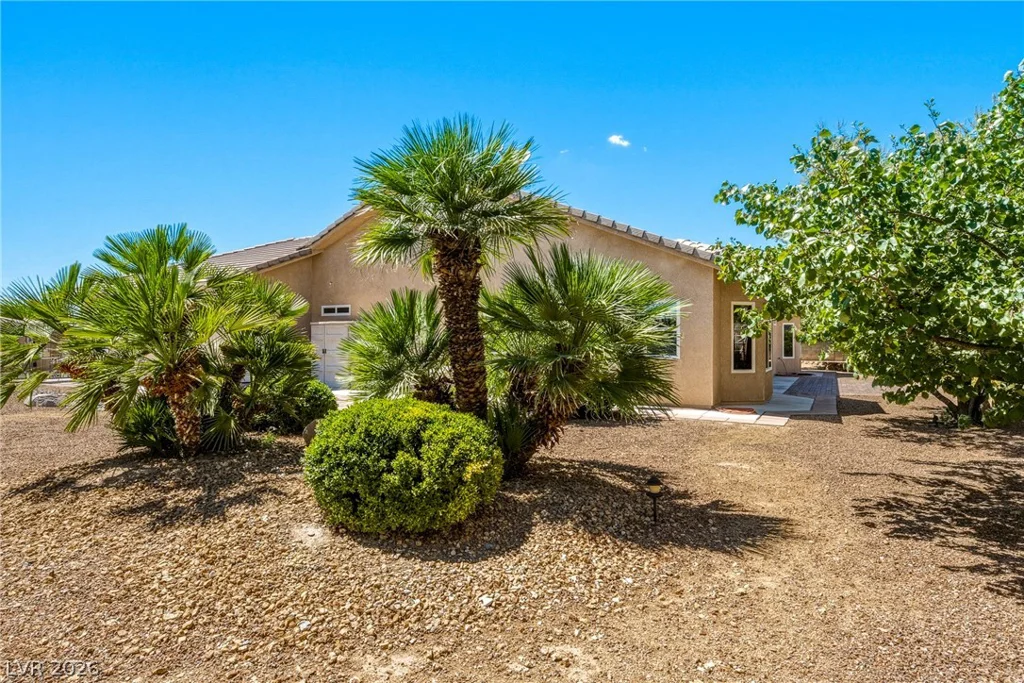5360 Applewood, Pahrump, NV 89061