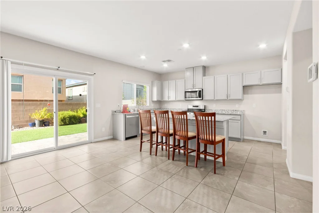 496 Via Renata, Henderson, NV 89044